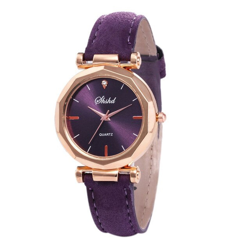 "Stunning Crystal Quartz Women'S Watch - Waterproof, Luxury Leather Strap, Fashionable Analog Wristwatch for Casual Elegance"